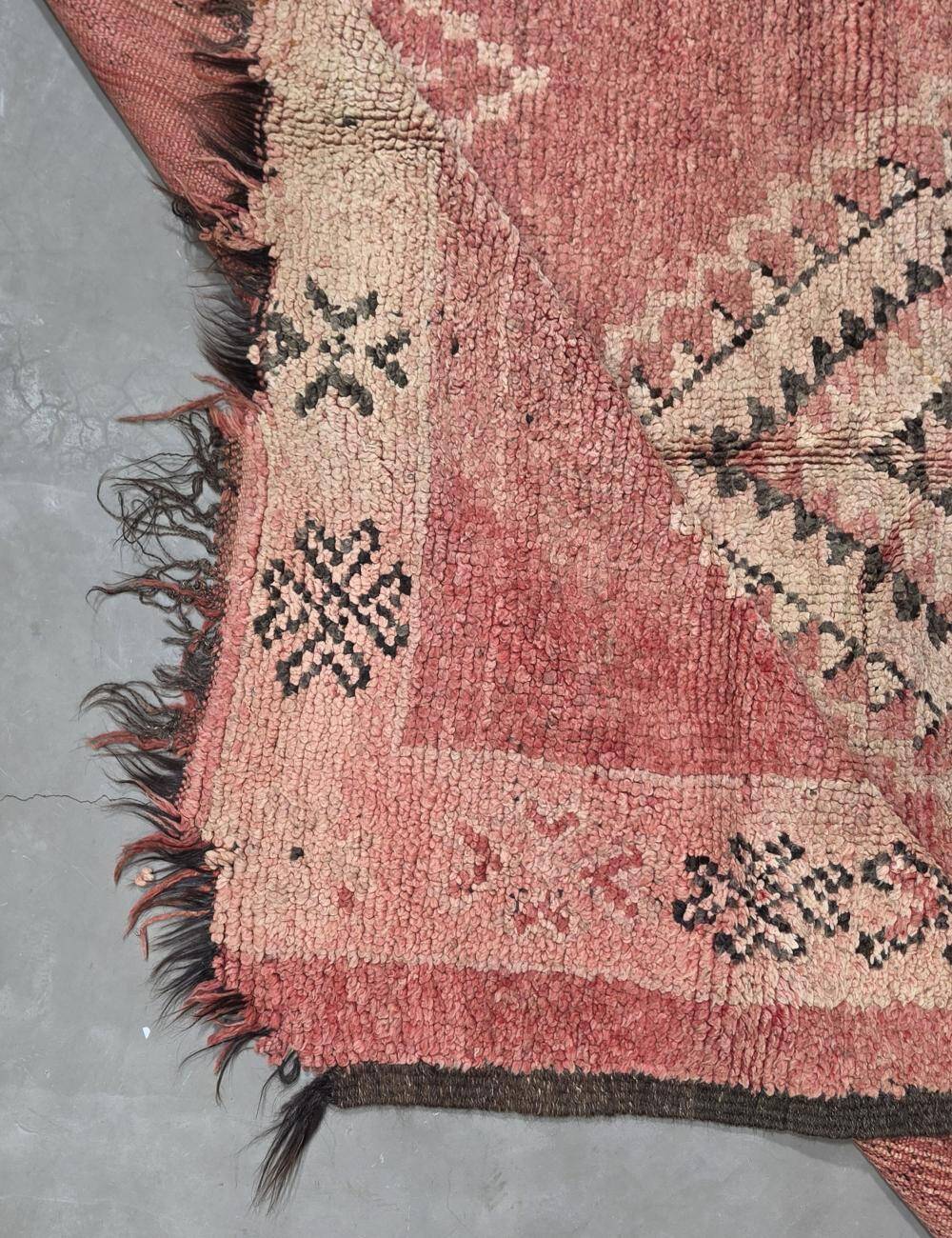 Tapis Marocain Rose Vintage - 390 x 166 cm