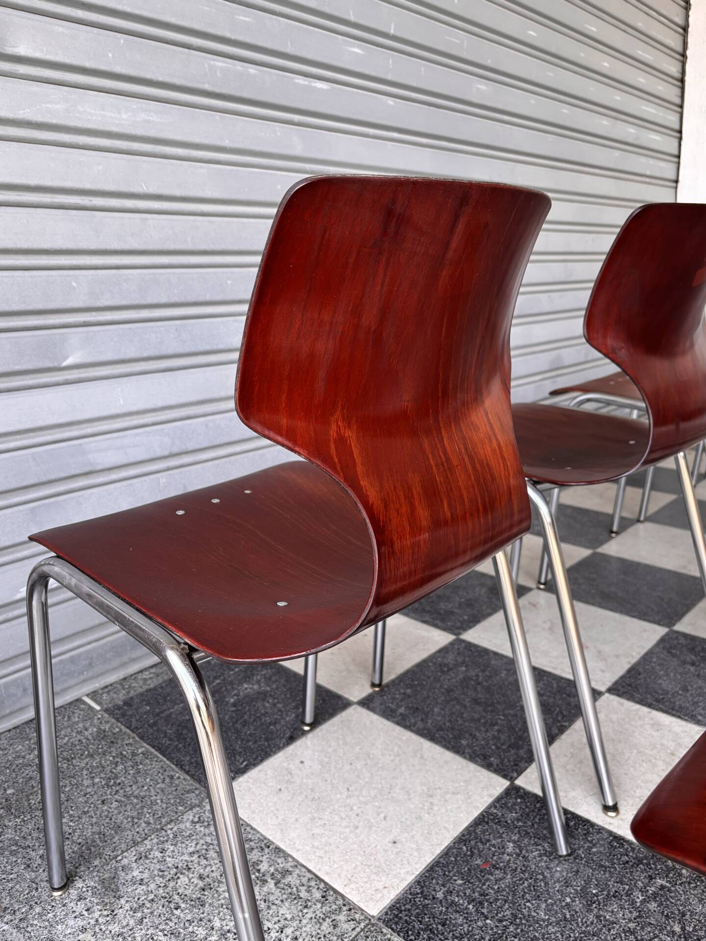 Lot de 10 chaises Pagholz