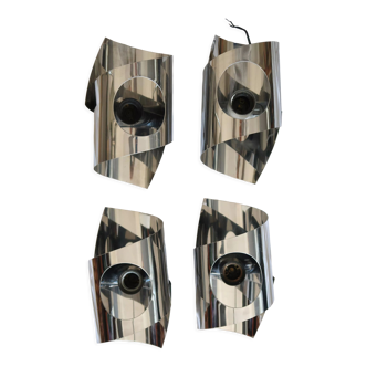4 wall strips spage age