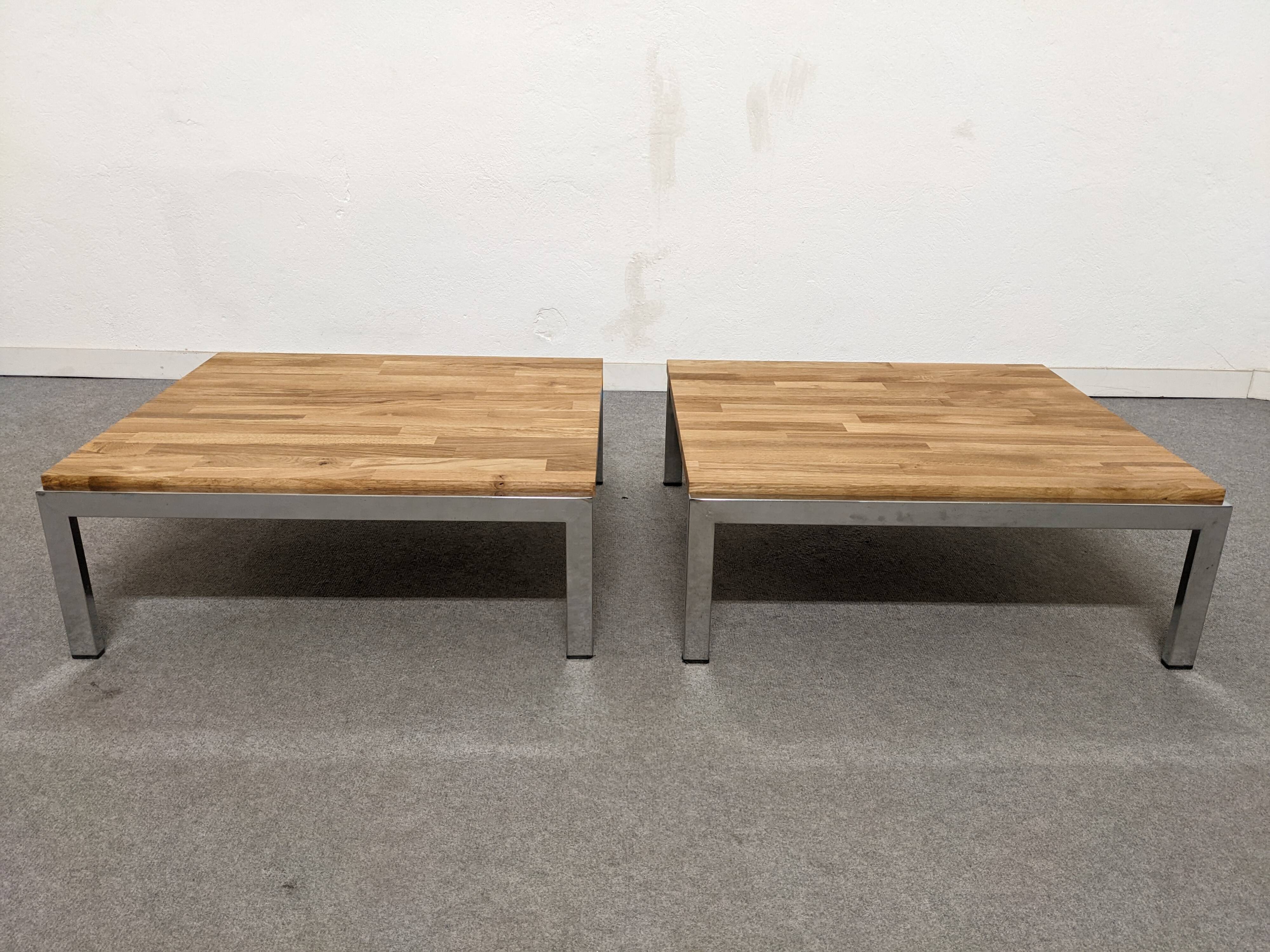 Paire de tables basses ou bouts de canapé en chêne massif, France vers 1970