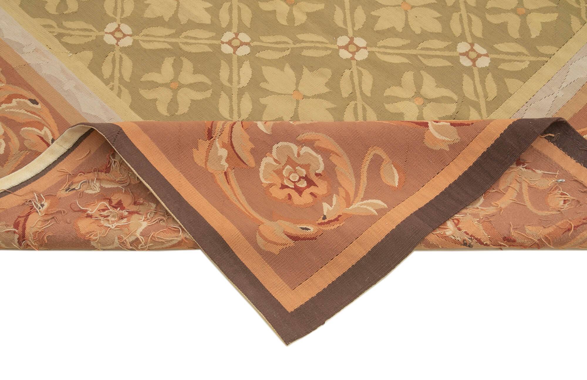 Handmade European Vintage Aubusson Kilim 261 cm x 365 cm