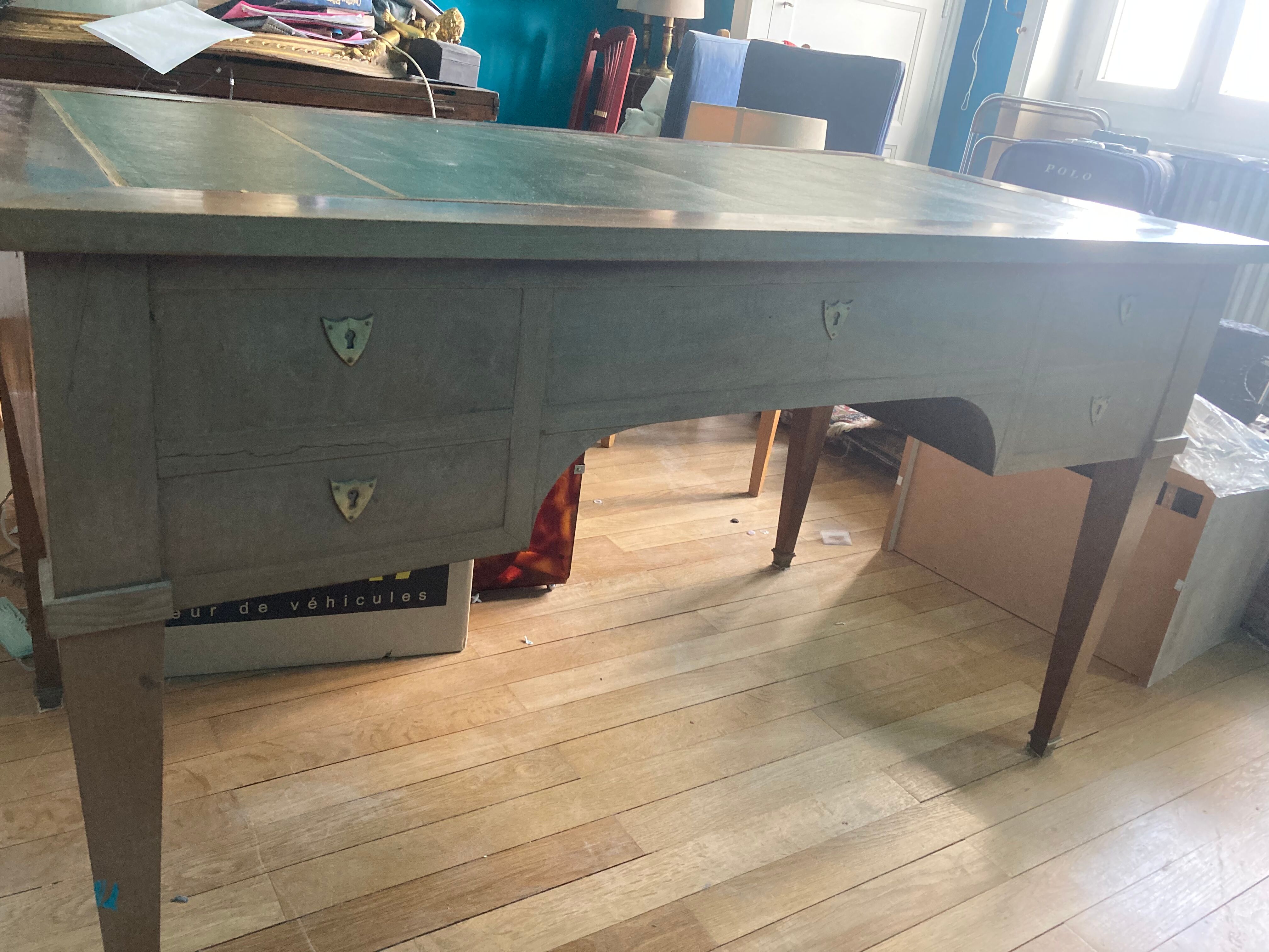 Bureau style Louis XVI
