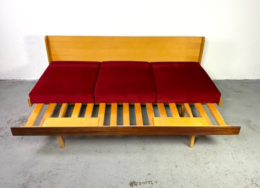 Daybed in beech and red fabric by jitona, vintage czech 1970s