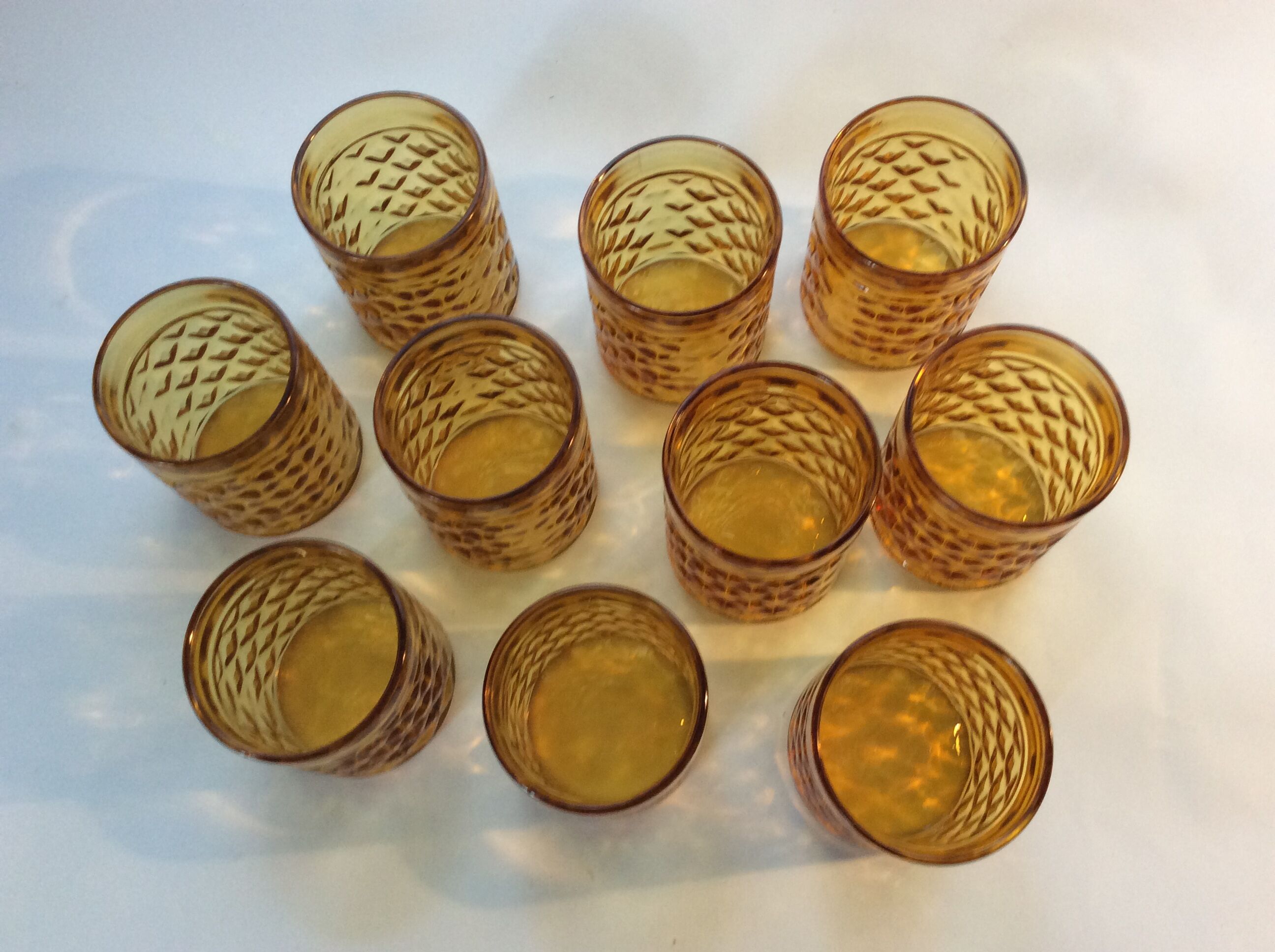 10 vintage "pineapple" glasses