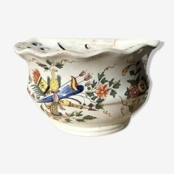 Bouquetière spades old wall flower in earthenware signed MD porcelain paint hands