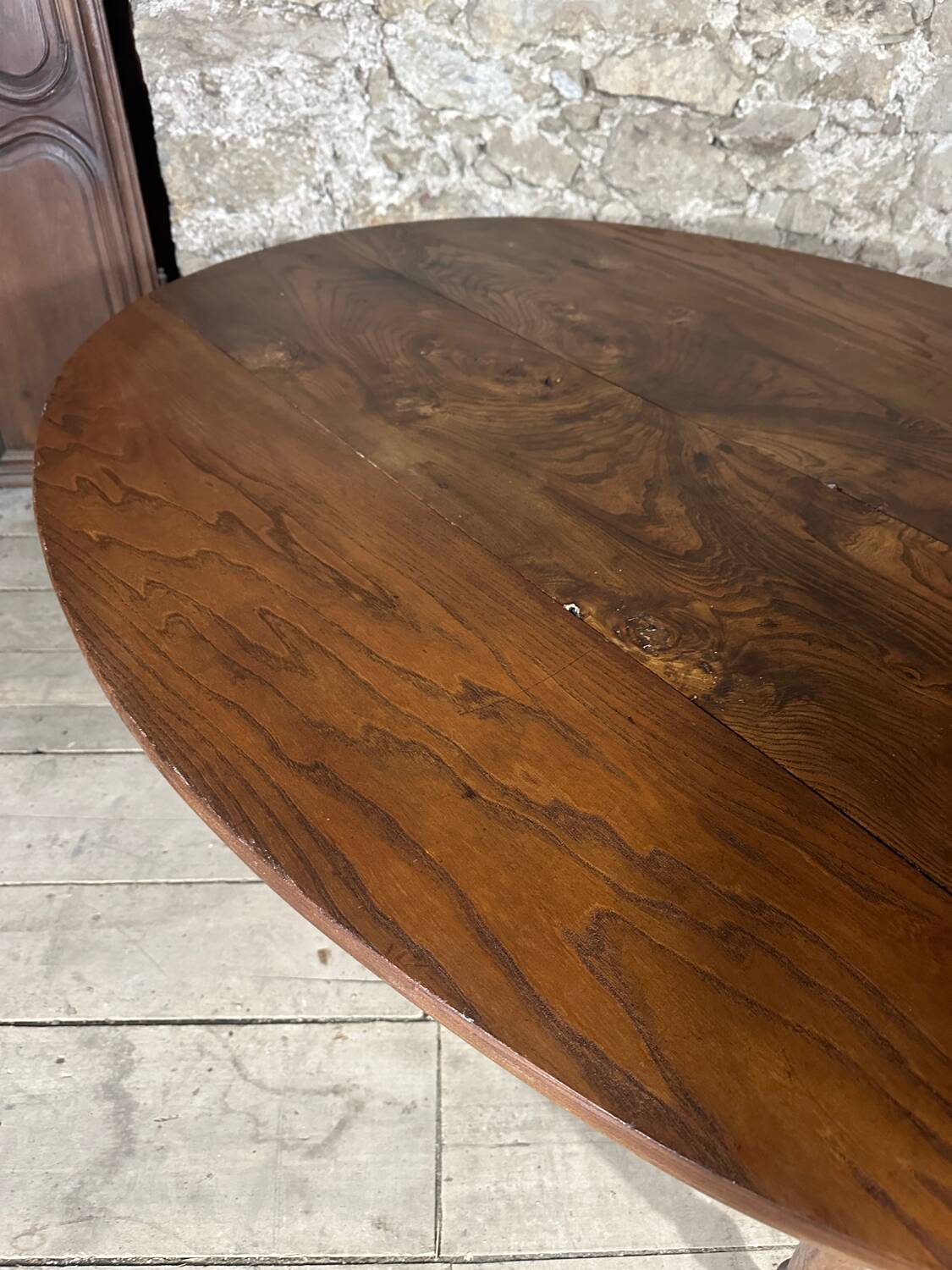 Ancienne table à volets ovale