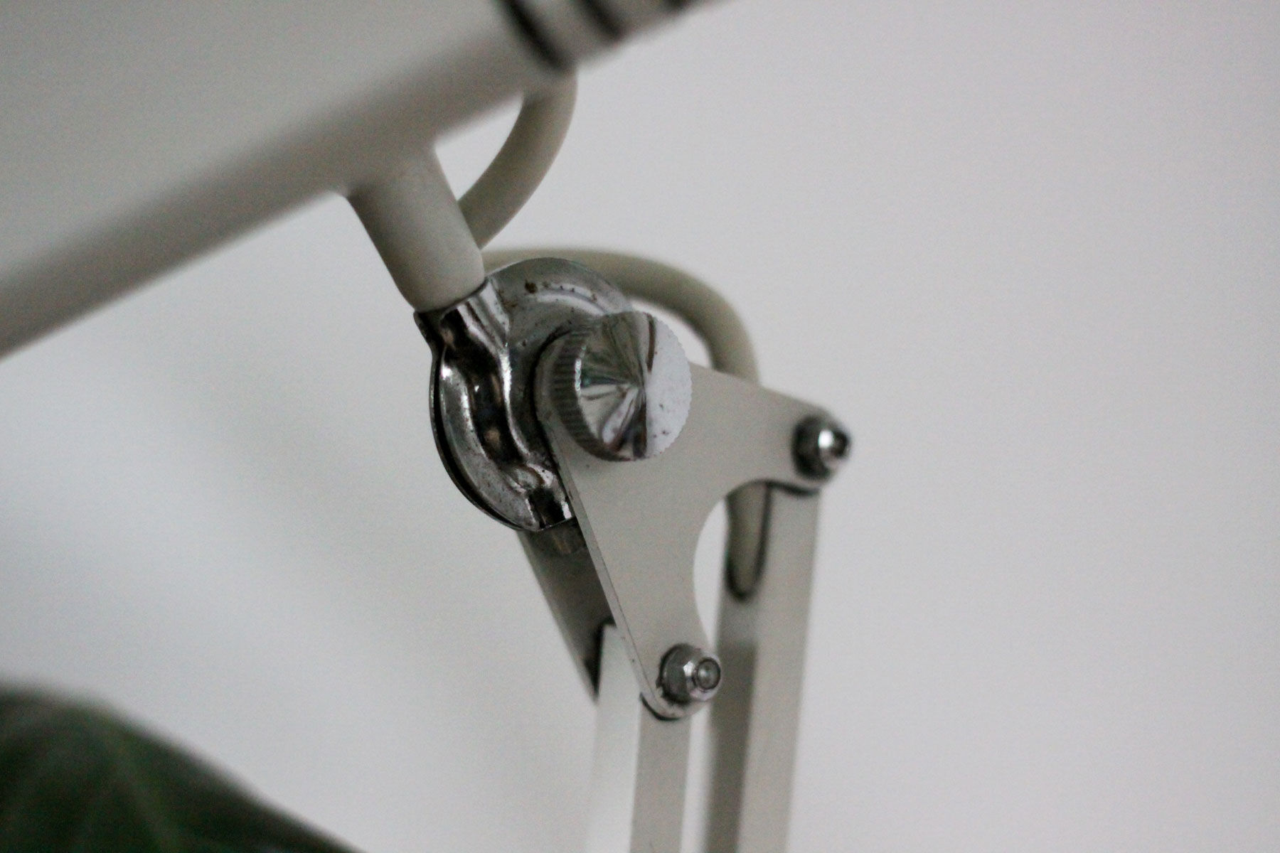 Fase articulated lamp