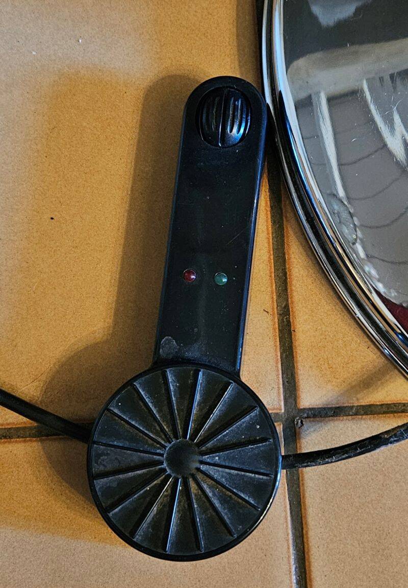 G. frattini pour relco lampadaire vintage chrome et tiges en verre