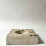 Sculpted travertine ashtray by Fratelli Manelli, Italian design 1970.