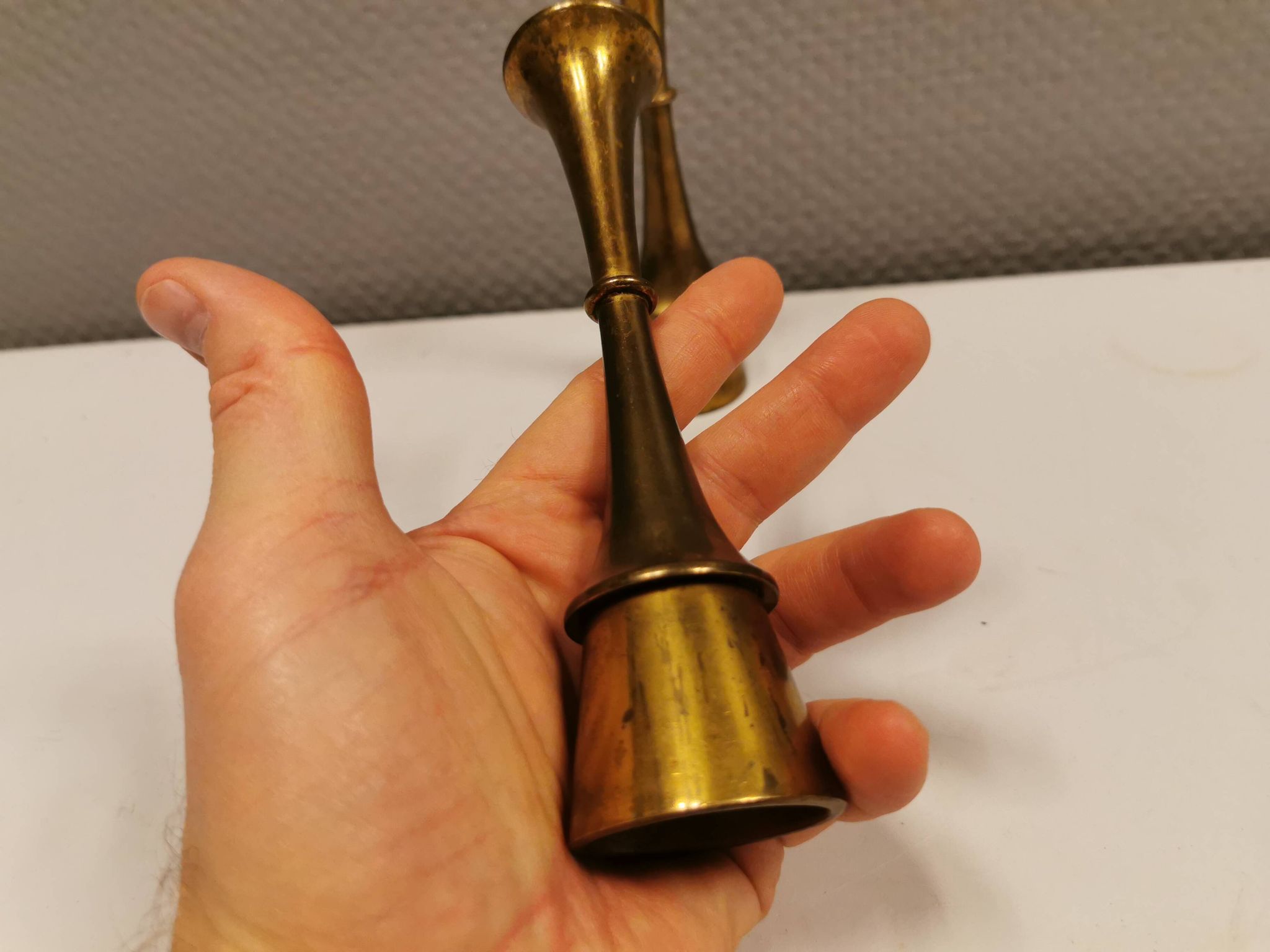 A set of beautiful candlesticks in solid brass.