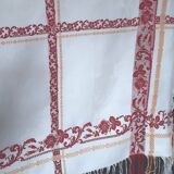 Service de table rouge et blanc avec ses 6 serviettes 1,25 x 1,25 m