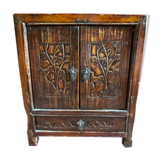 Cabinet armoire 2 portes et un tiroir en bois d'orme.