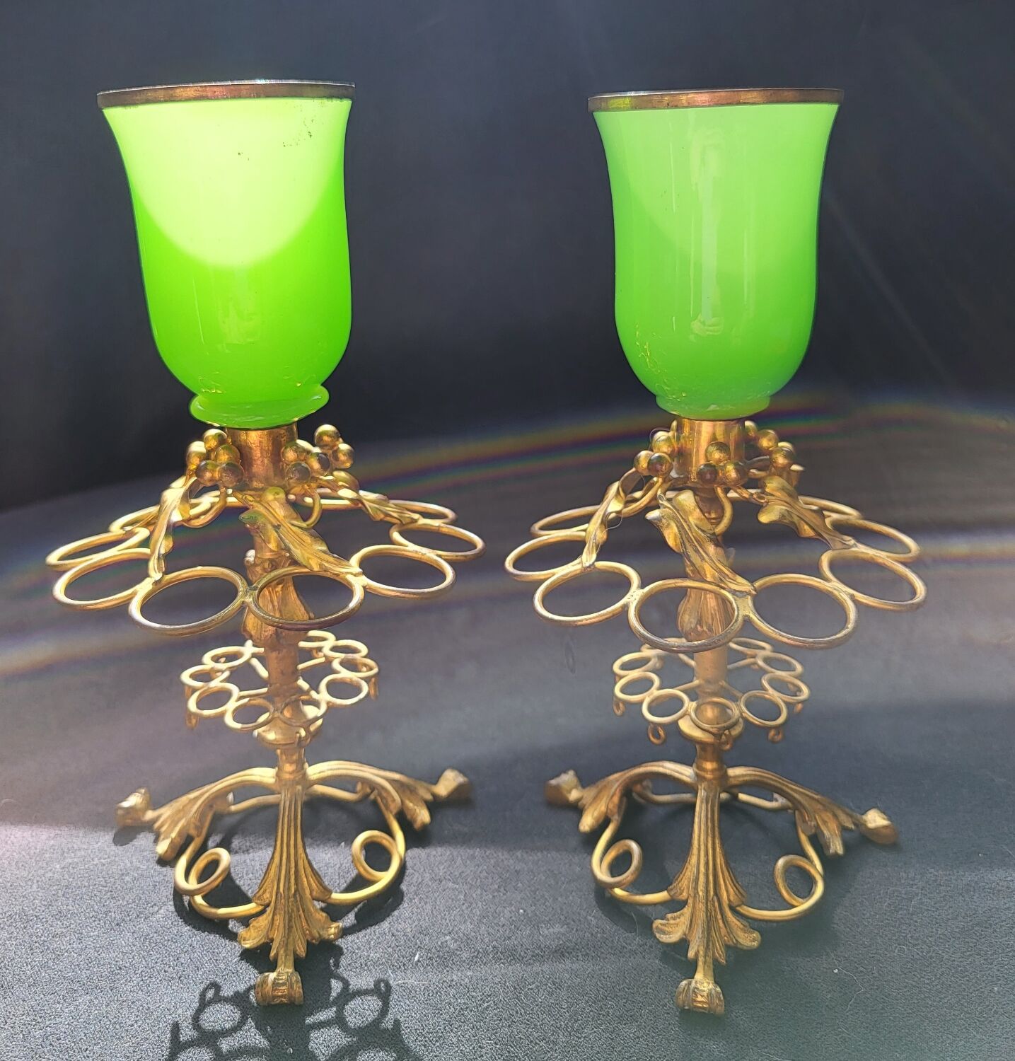 Paire de porte cigares en opaline verte (uranium/ouraline) Napoléon III