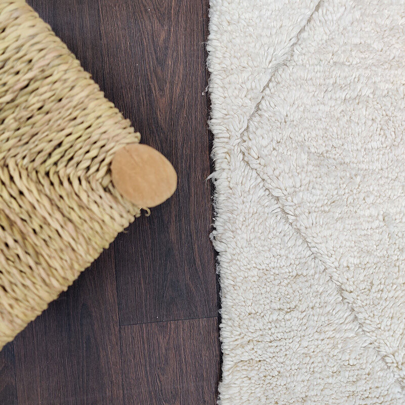 Large Berber carpet white diamond 200x320 cm