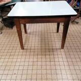 Table basse en formica