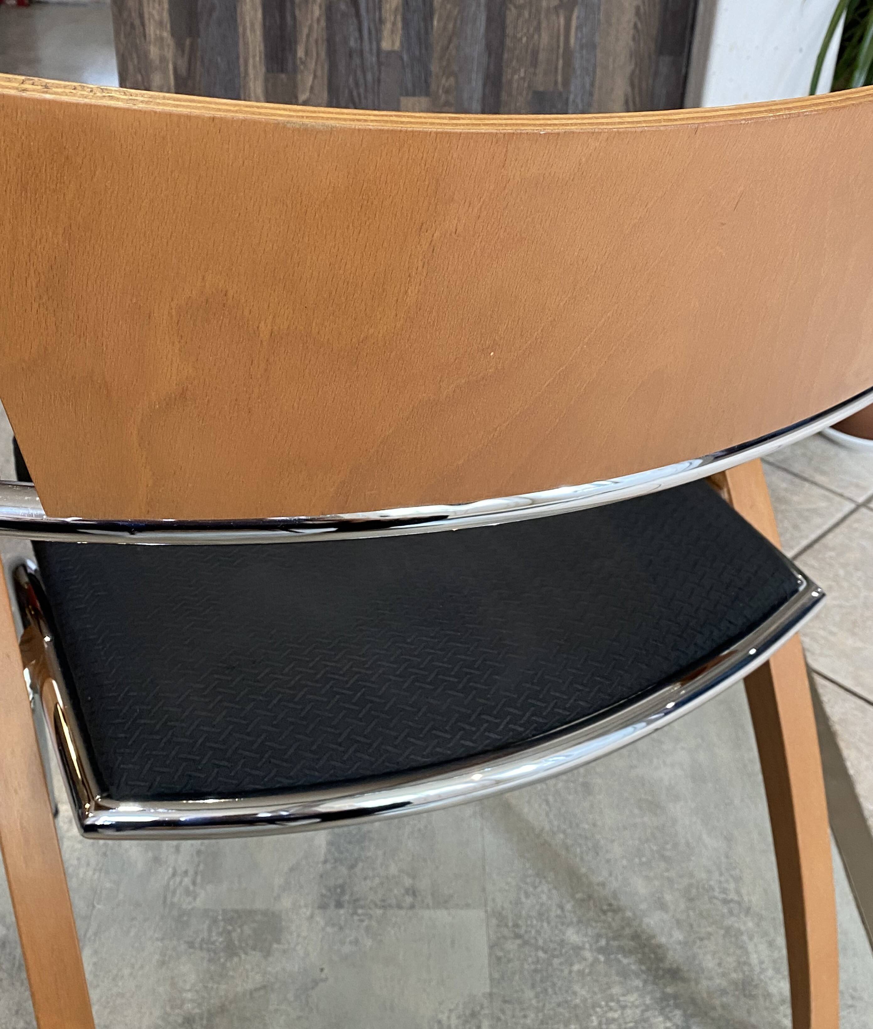 A golf chair armchair by Francesco Zaccone for Brunner ARRO 80.