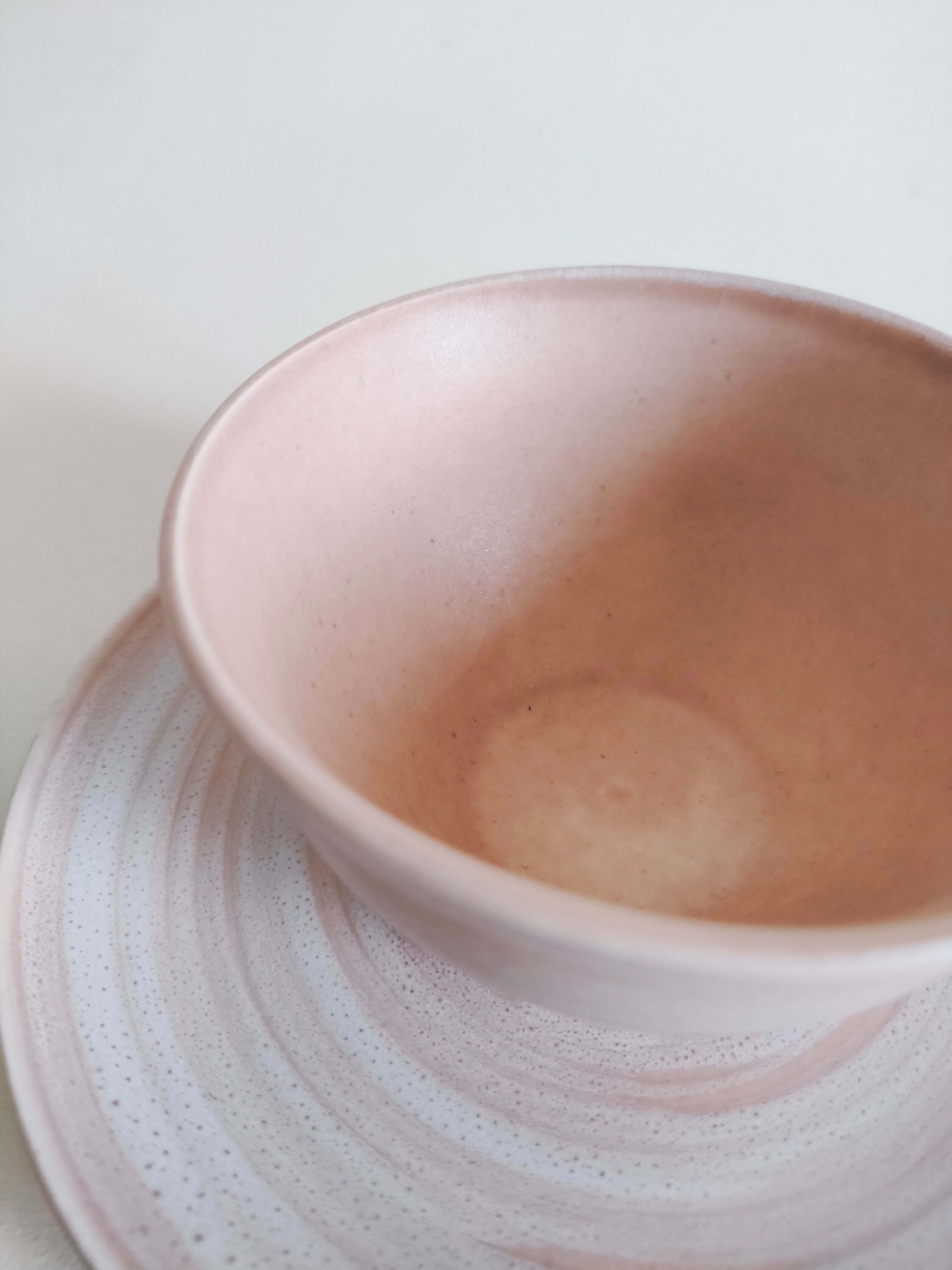 Set of 8 cups in pink sandstone