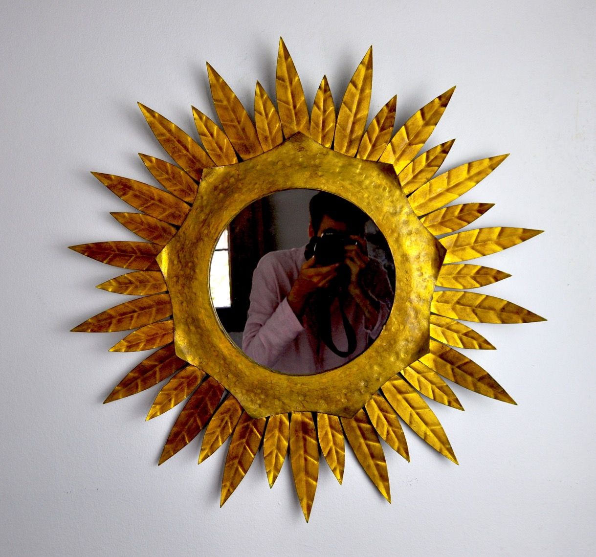 Miroir soleil, gilded metal with gold leaf, Italy, 1960