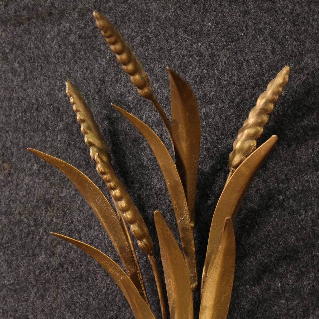 Paire d'appliques françaises en fer doré