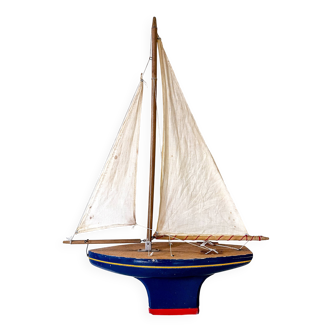 Sailing model boat made of wood, Tirot 401, vintage toy.