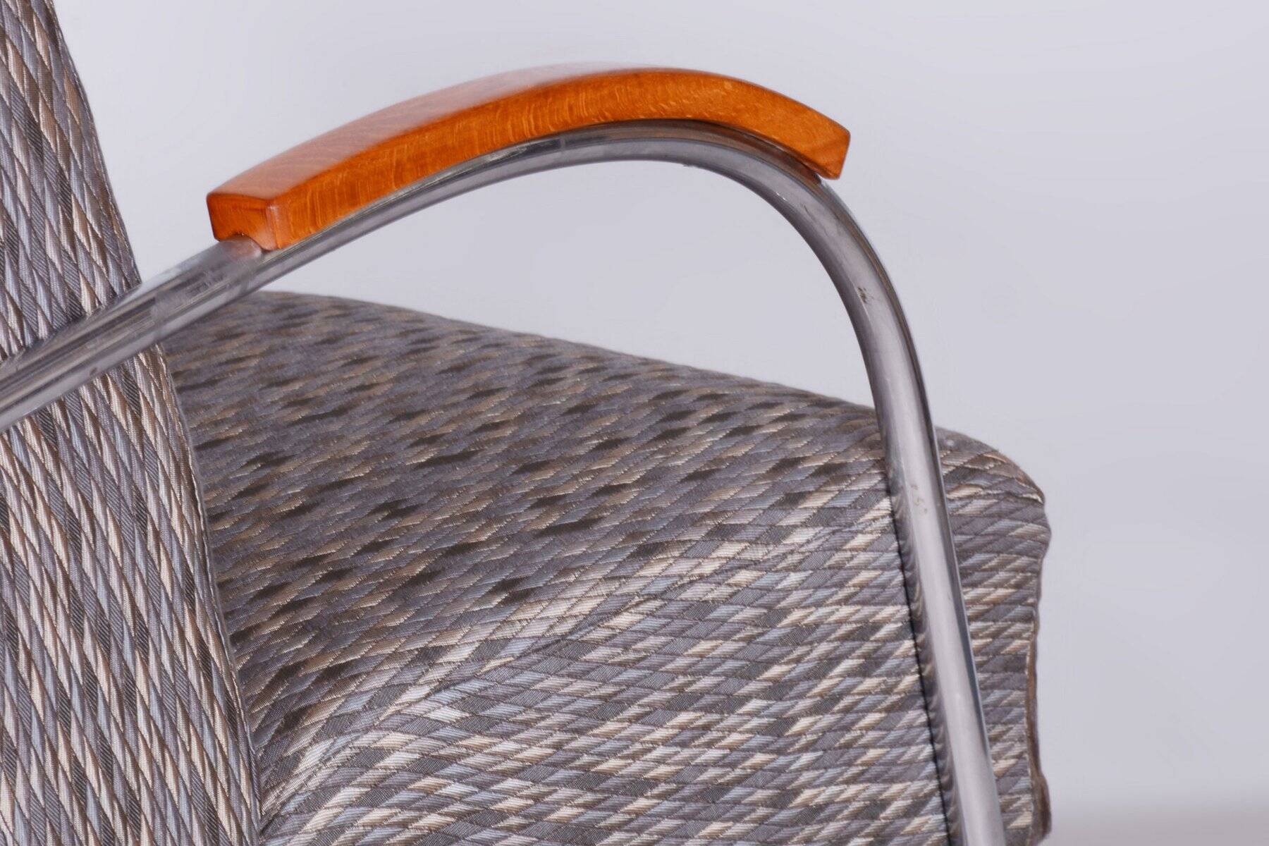Czech Bauhaus Armchair in Chrome and Beech attributed to Mücke Melder, 1930s