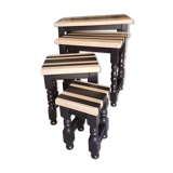 Lot de 4 tables gigognes en orme massif
