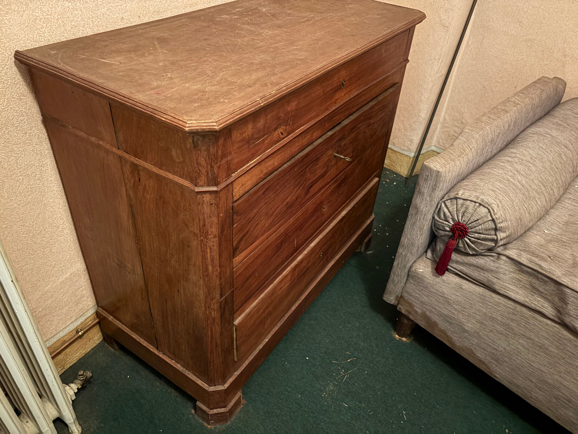 Restoration / Louis-Philippe style commode