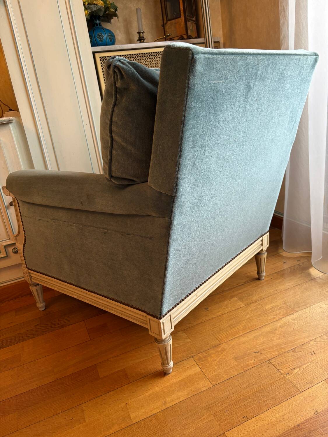 Bergère armchair