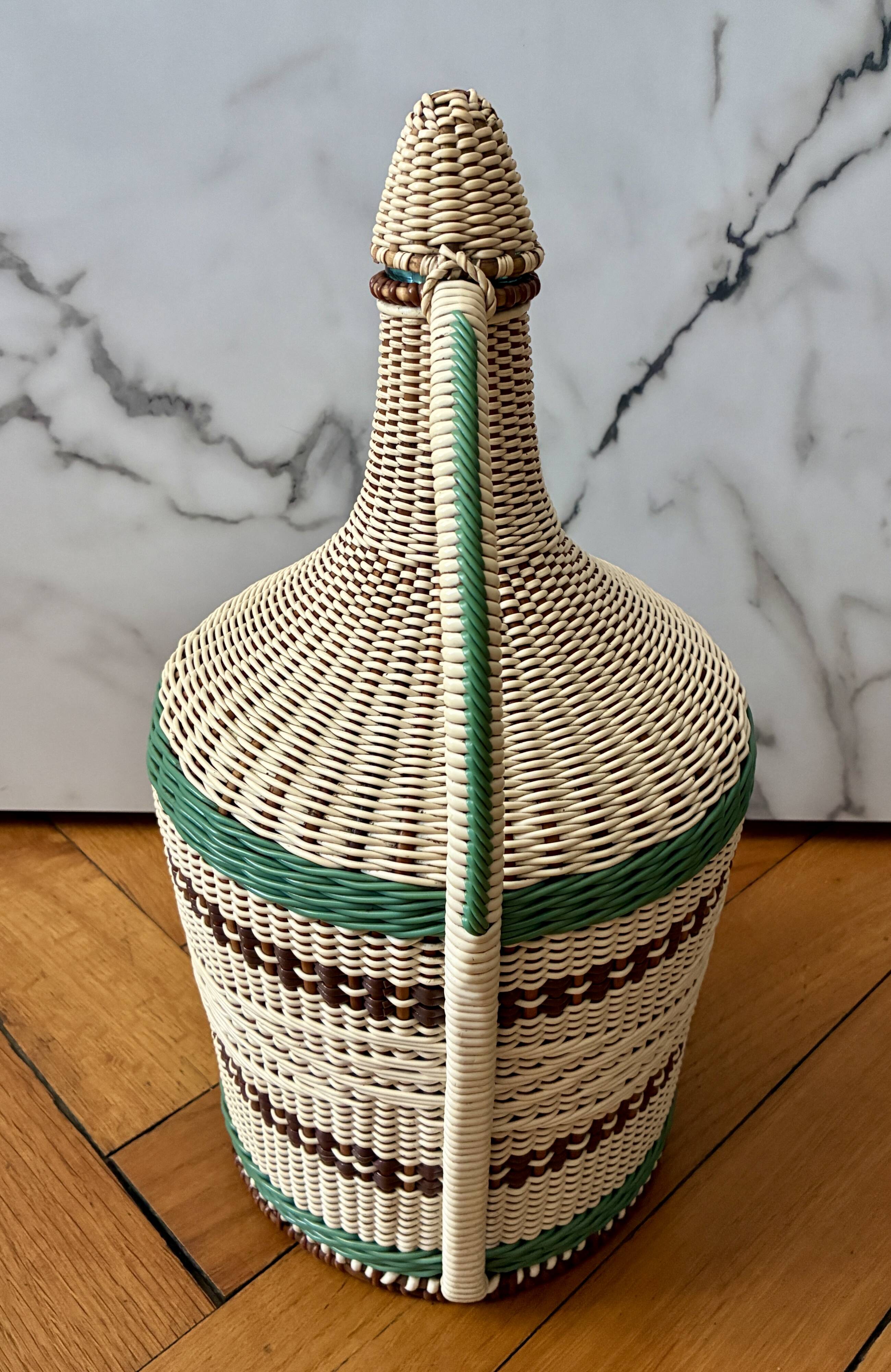 Vintage Scoubidou bottle 41 cm