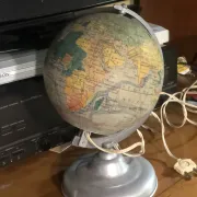 Light globe