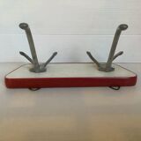 Asymmetrical coat rack Formica aluminium