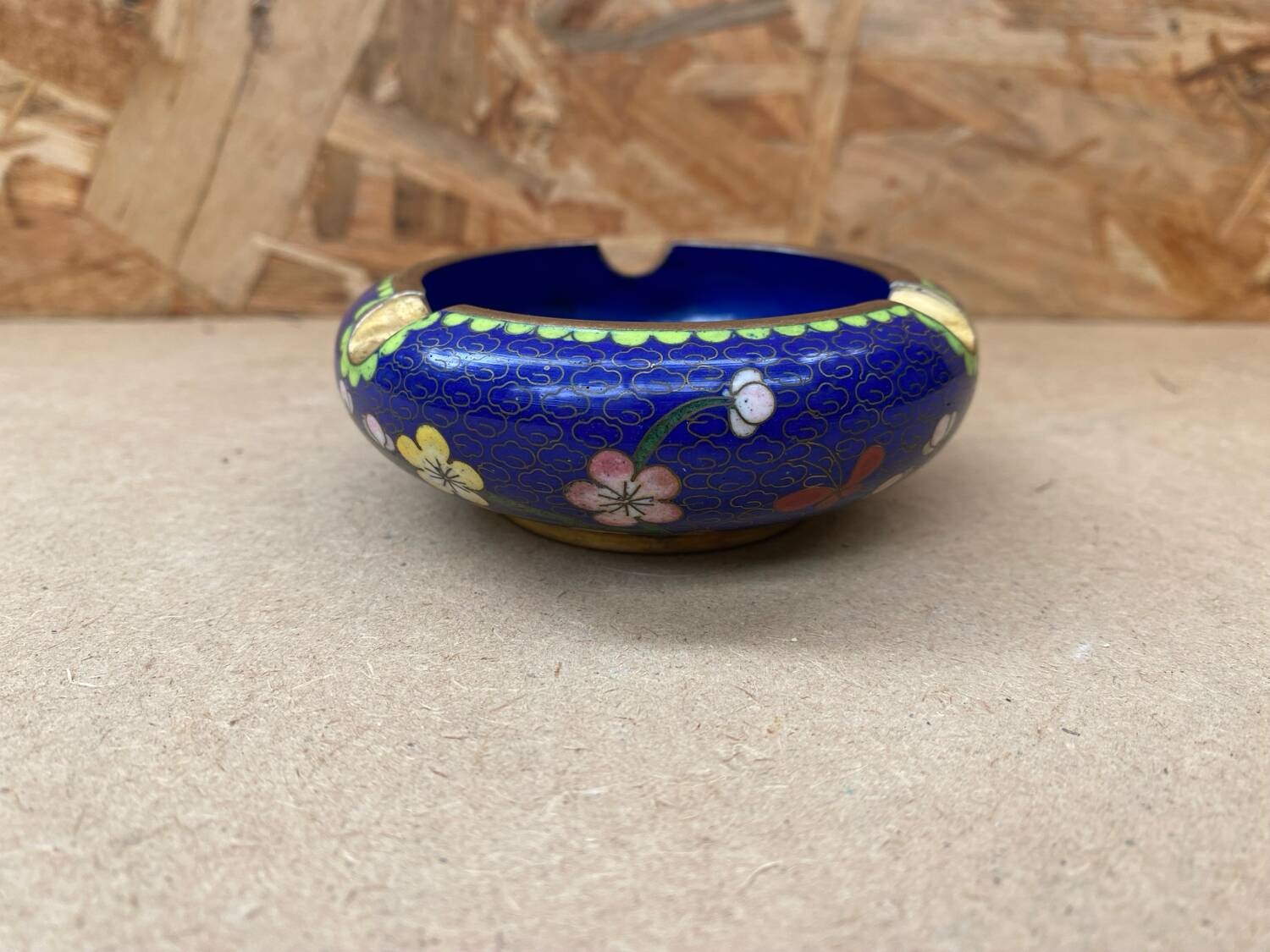 Antique Chinese Bronze Cloisonne Enamel Ashtray Vintage Flower Pattern