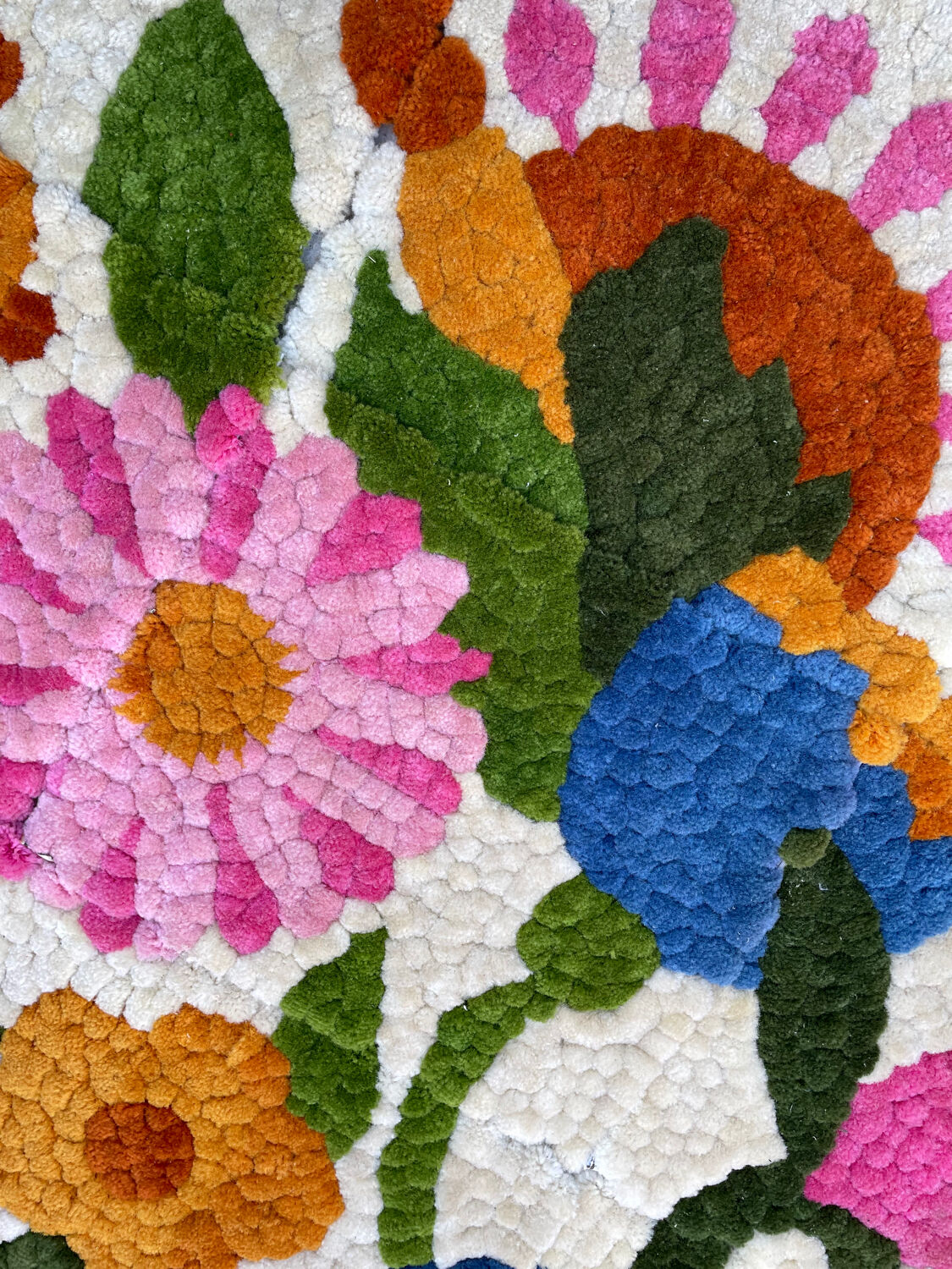 80s floral rug handmade tapitouf in pieces