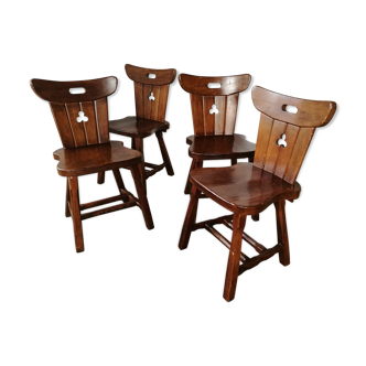 Chaises en pin esprit montagne, ferme