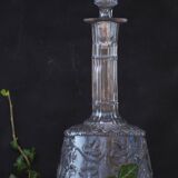 Carafe soufflée à la main et monogrammée F, France XIXe siècle
