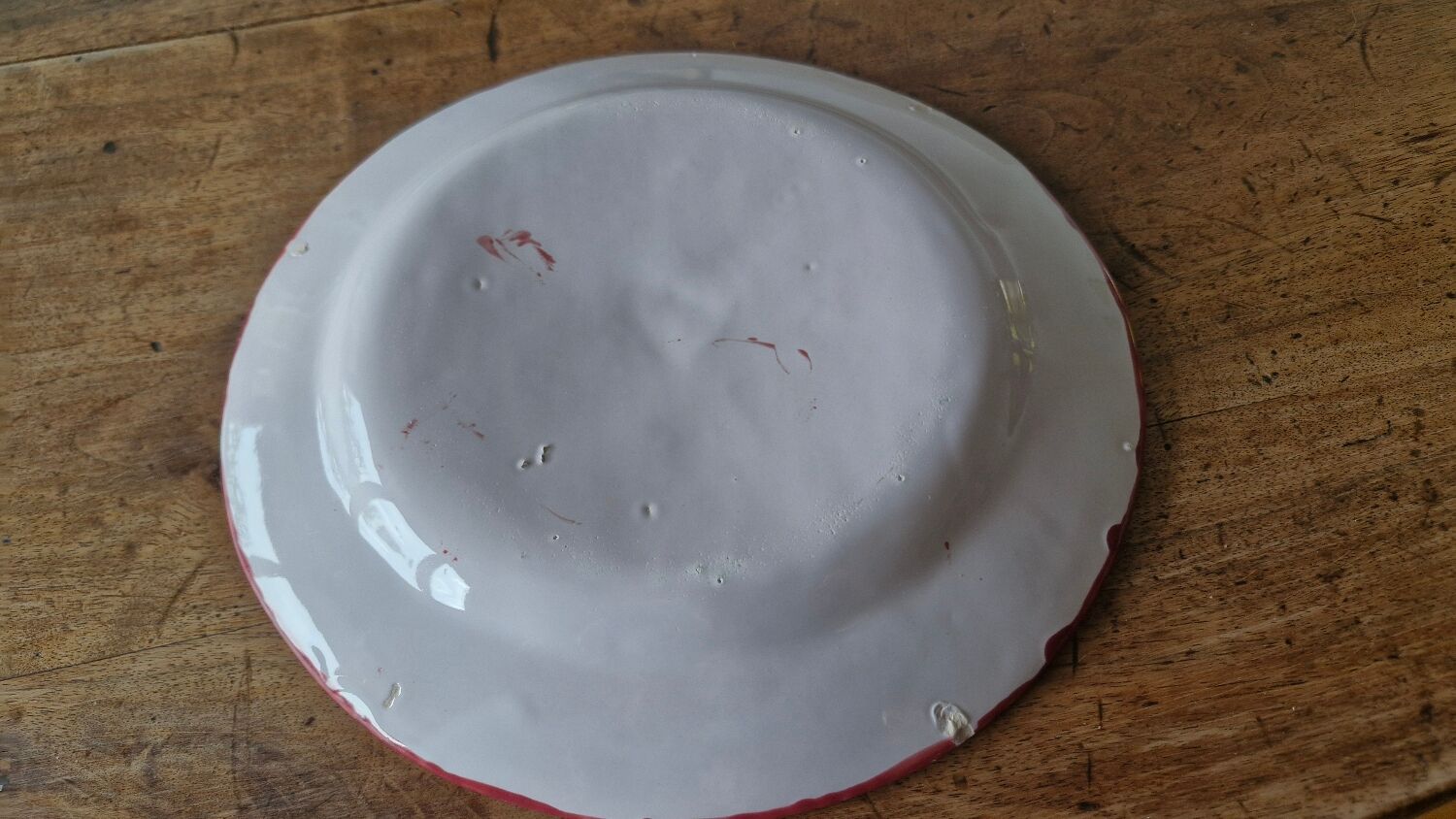 Antique plate with birds