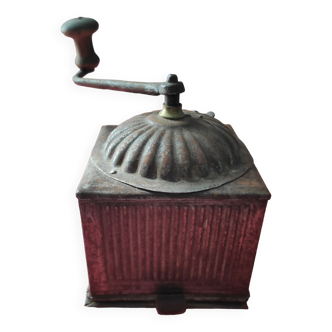 Japy metal snuffbox coffee grinder