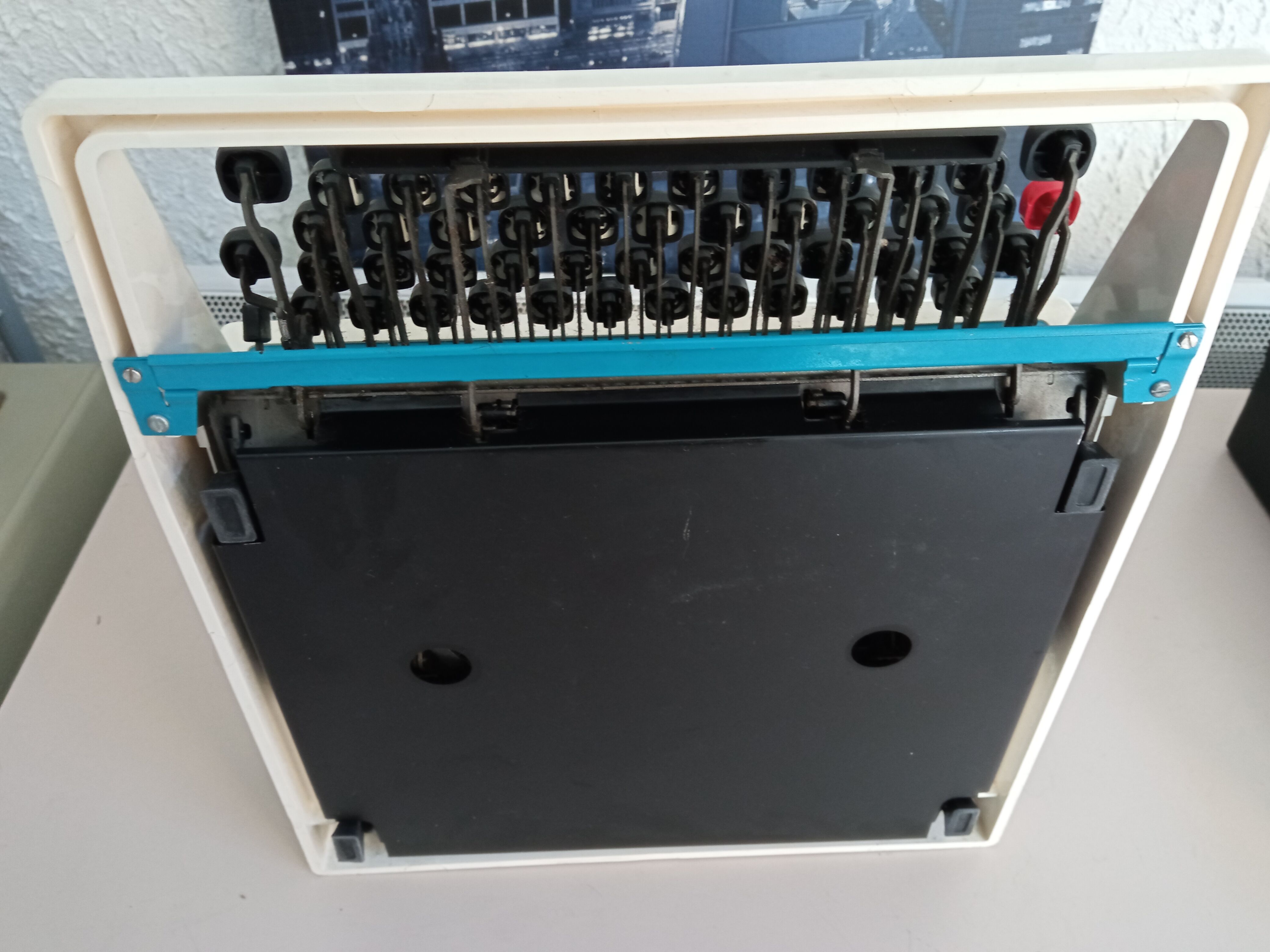 Underwood 315 blue typewriter
