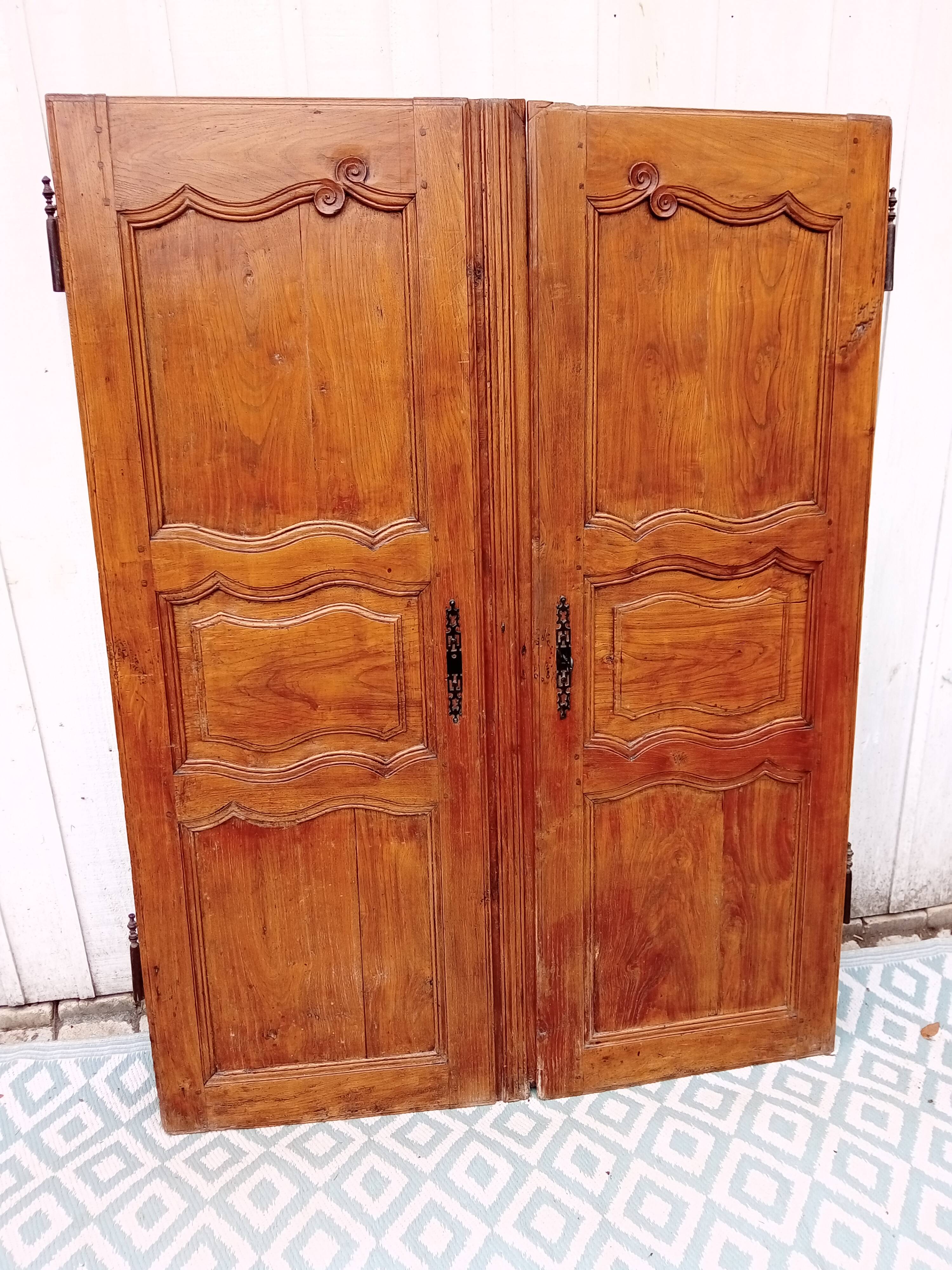 Pair of solid oak doors