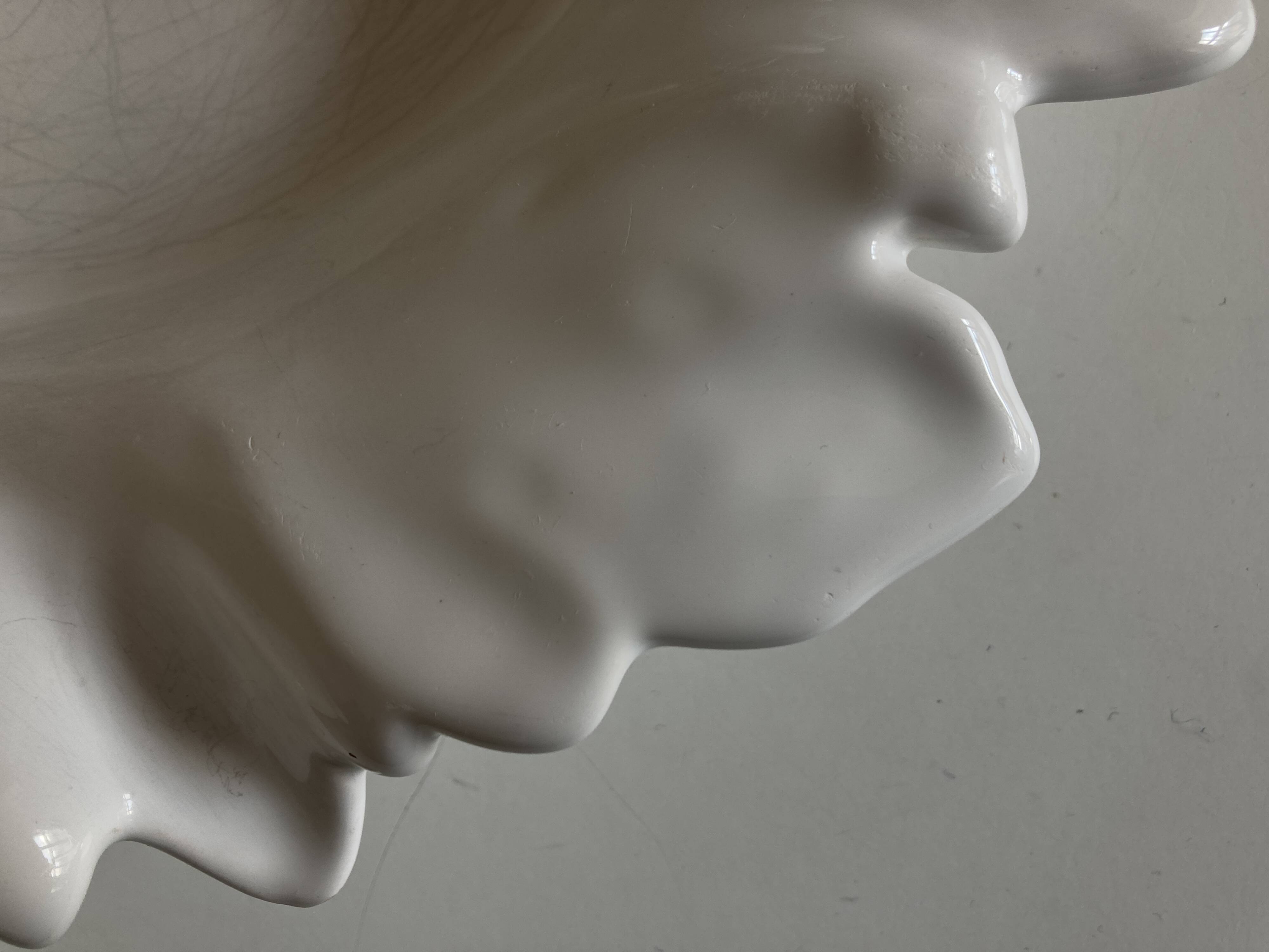 Acanthus platter in Malicorne earthenware, 18th century