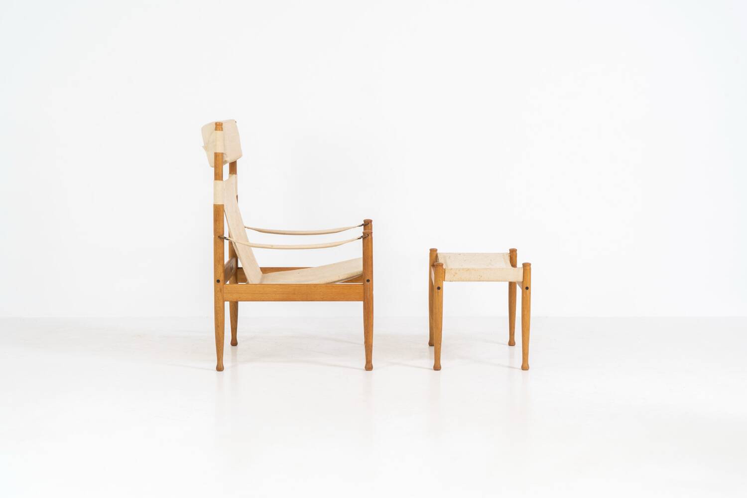 Chaise safari et ottoman en chêne par Niels Eilersen pour Erik Wørts