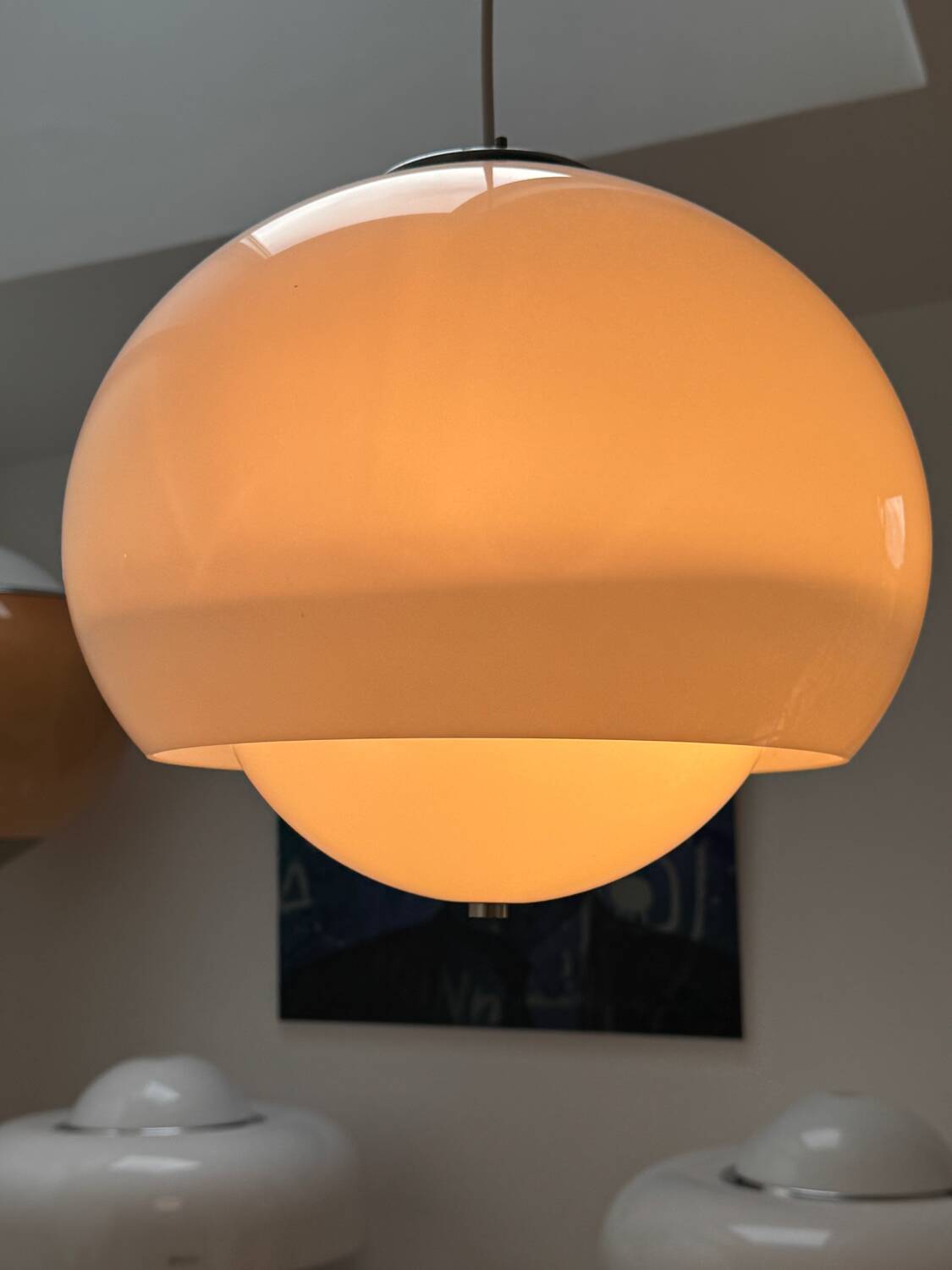 Vintage pendant lamp Harvey Guzzini Burgos: spatial suspension i