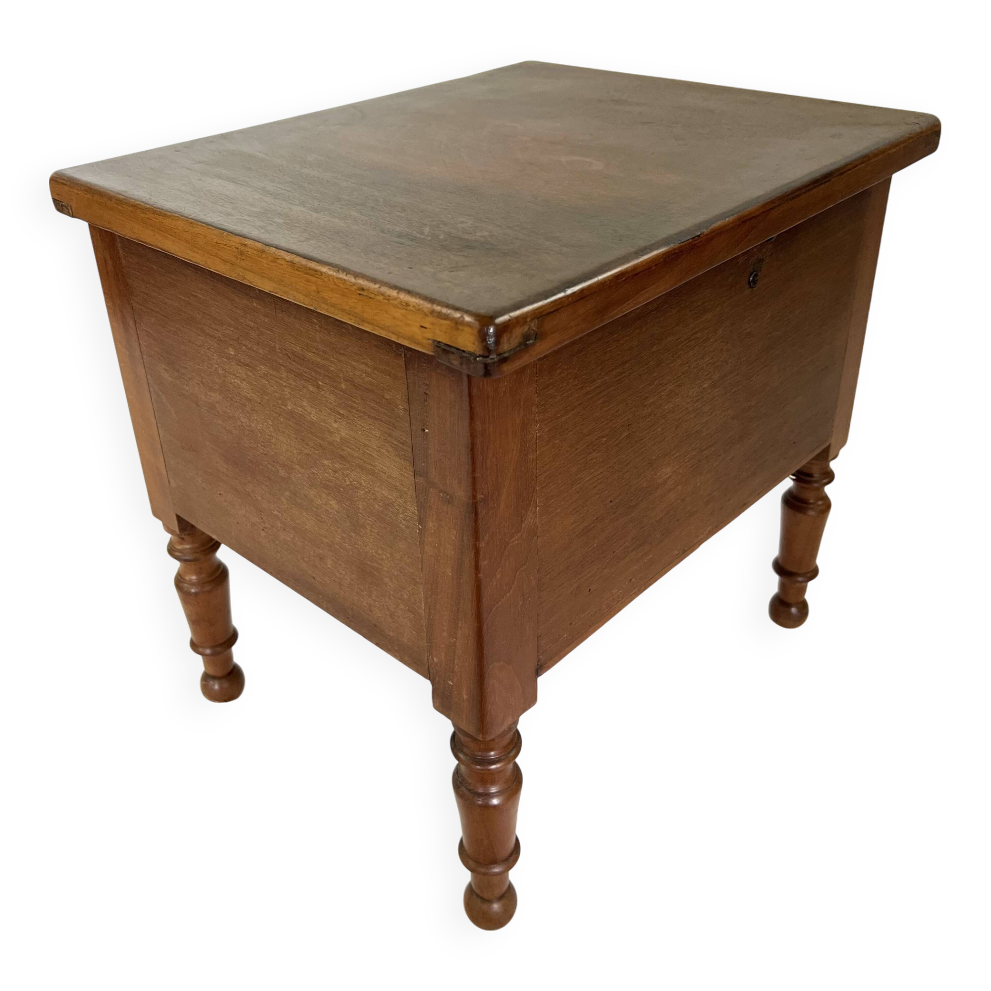 Wooden entrance chest stool