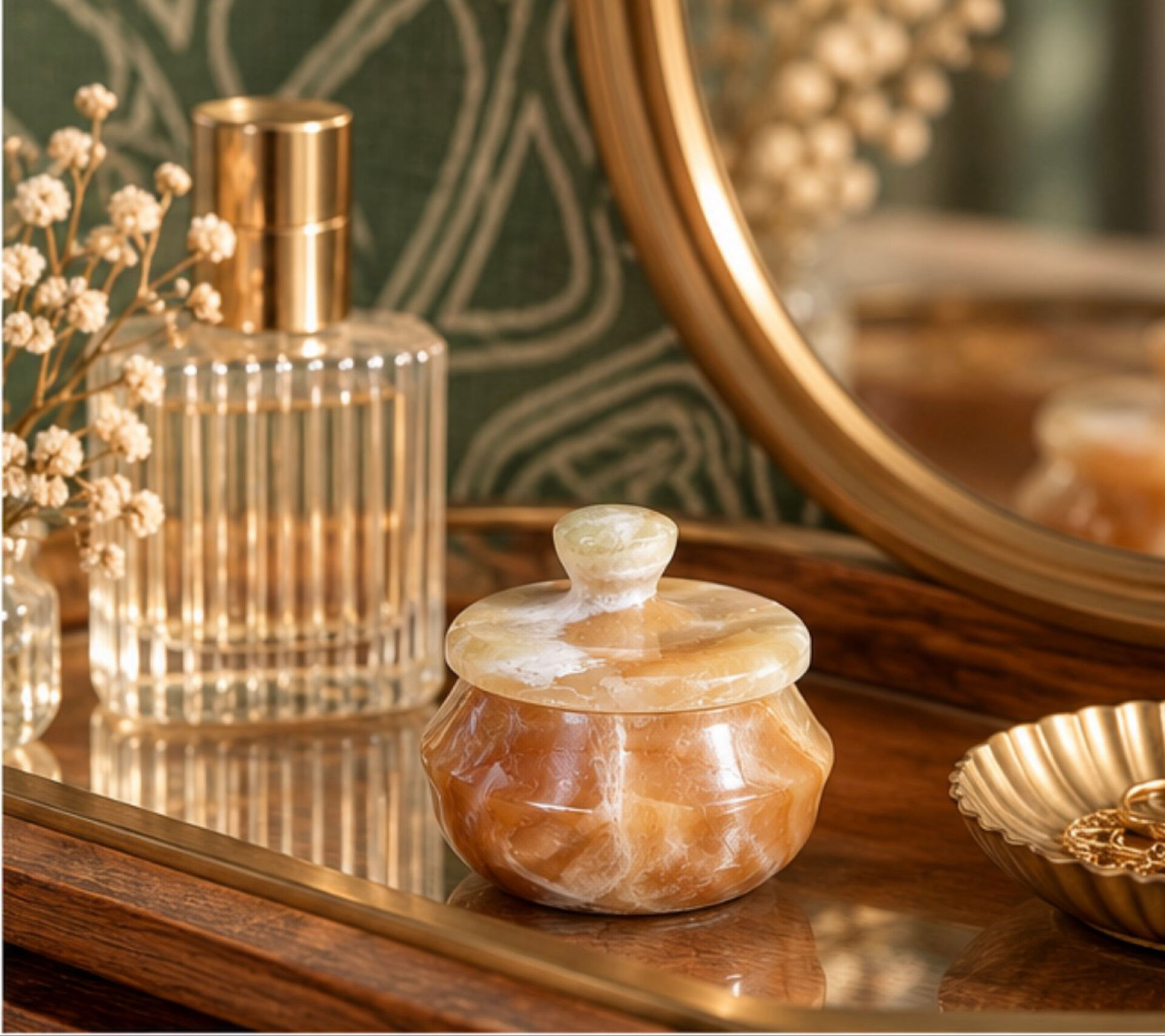 Small vintage box in honey and cream onyx – Jewellery box