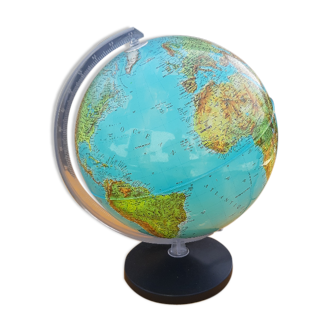 Illuminating Mappemonde Lamp