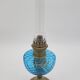 Lampe à huile en verre bleu et laiton