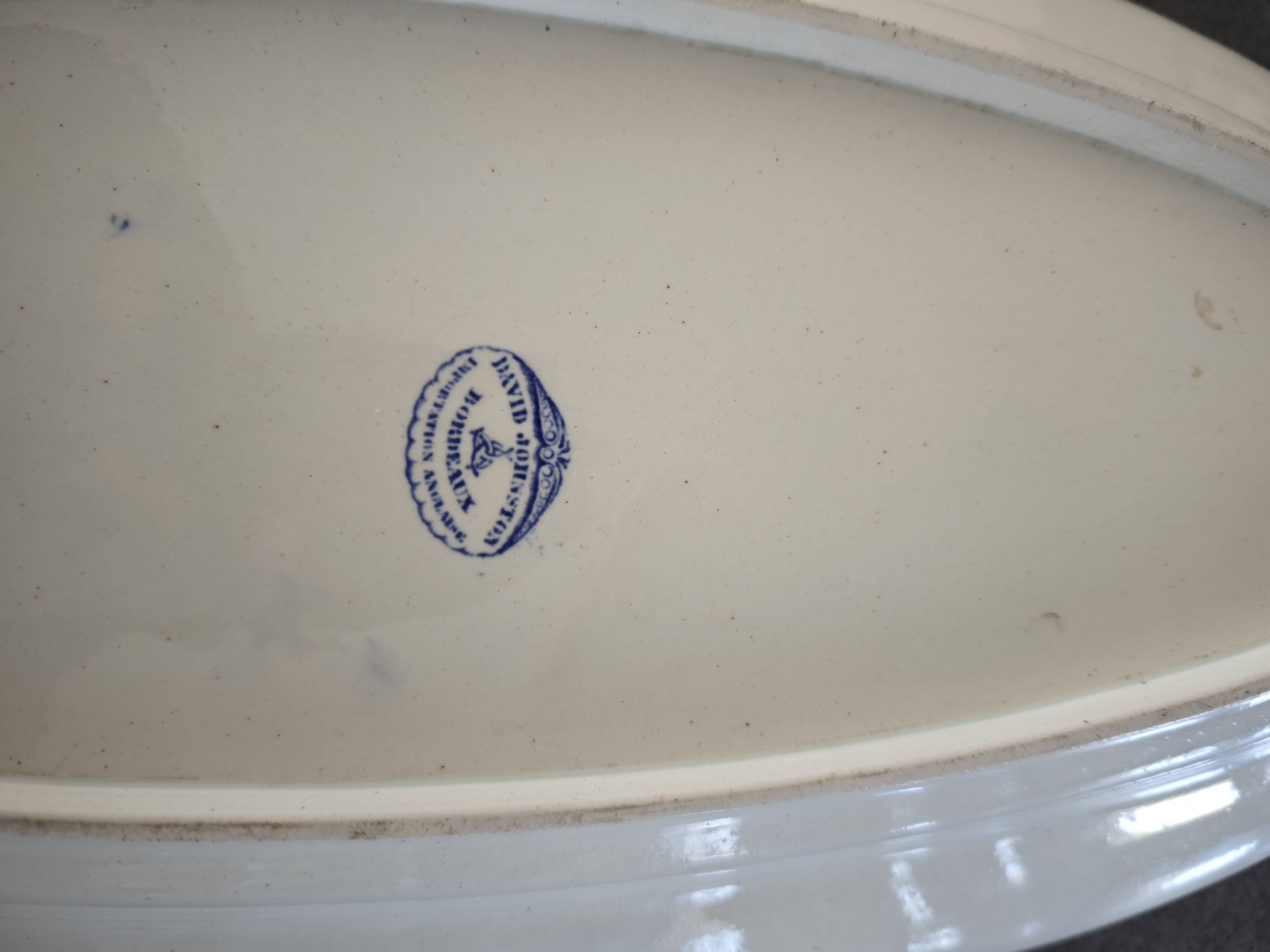 Oval plate David Johnston