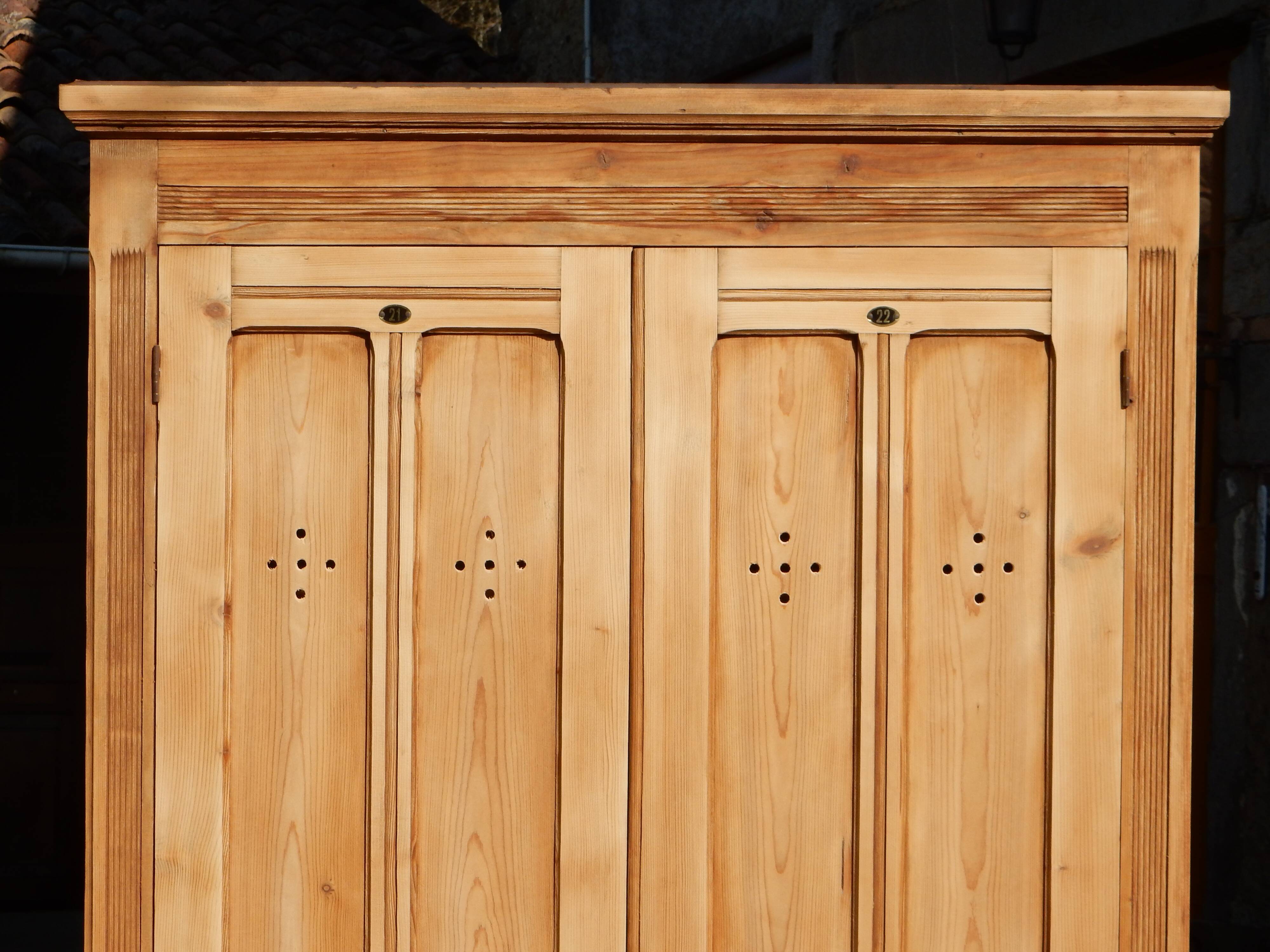 Old industrial wooden locker room - Parisian fir wardrobe