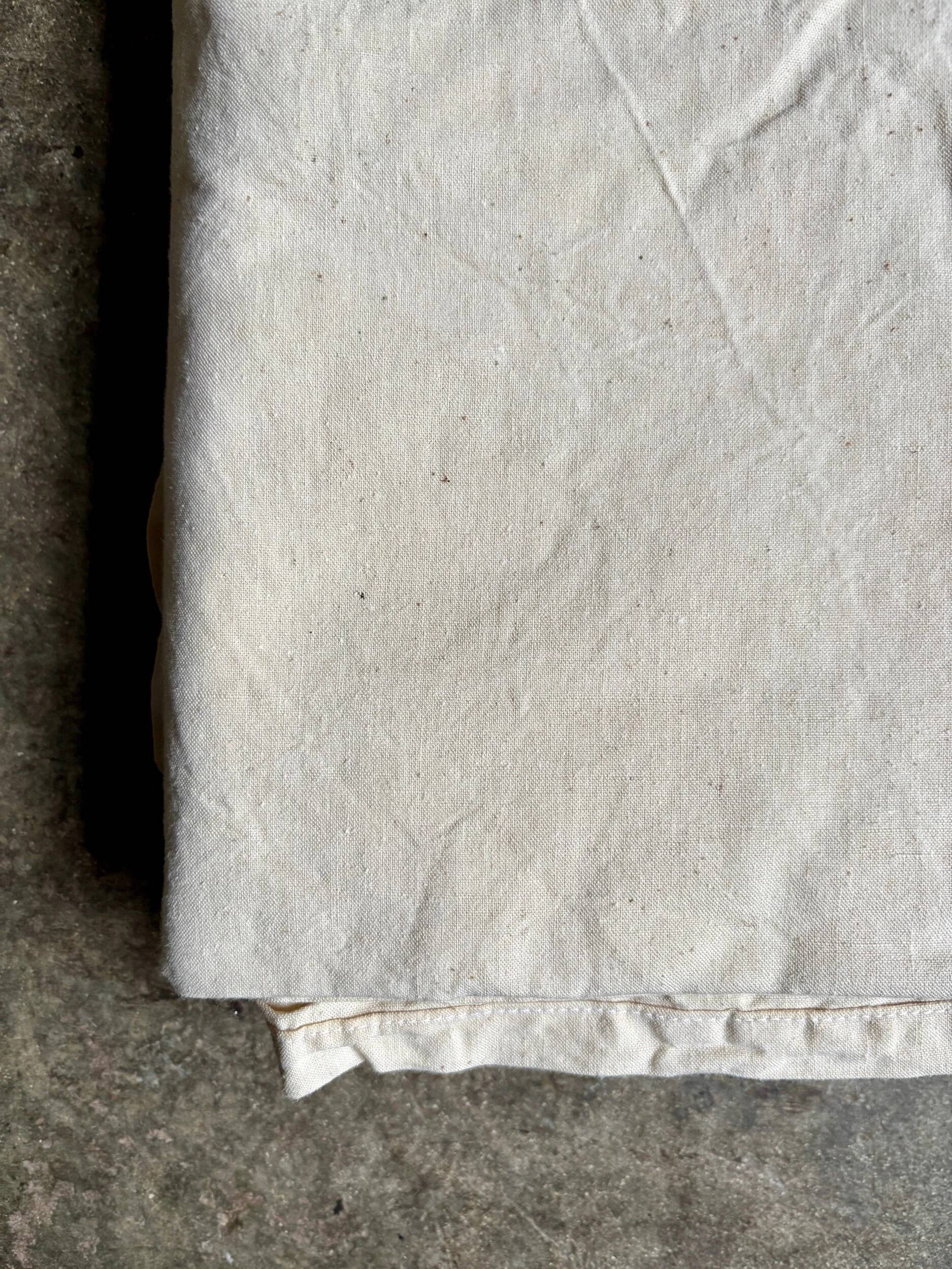 Beige linen sheet no. 7 ☐ 212 x 294 cm