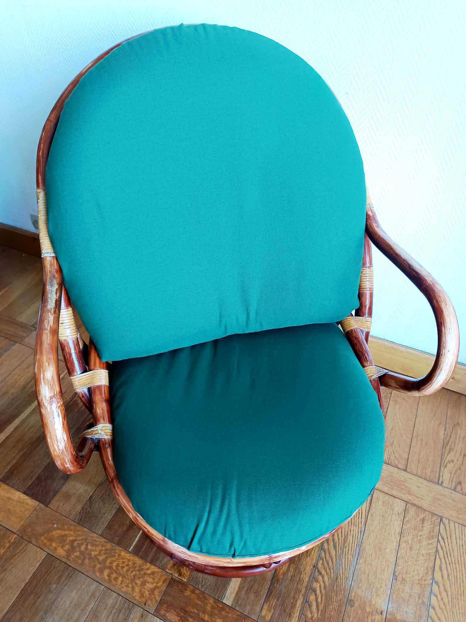 Paire de fauteuils pivotants en rotin 1970